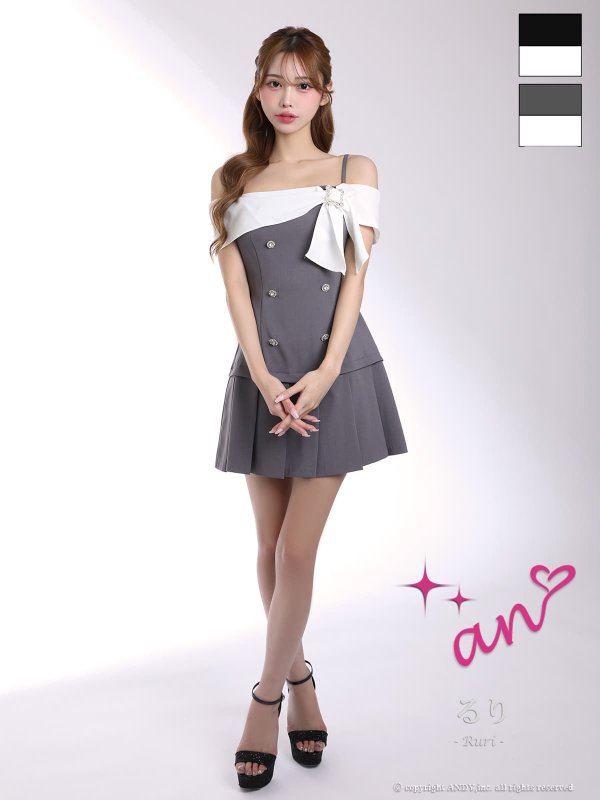 グレーxホワイト　モデル：るりぴ　身長：165cm　着用サイズ：Sサイズ