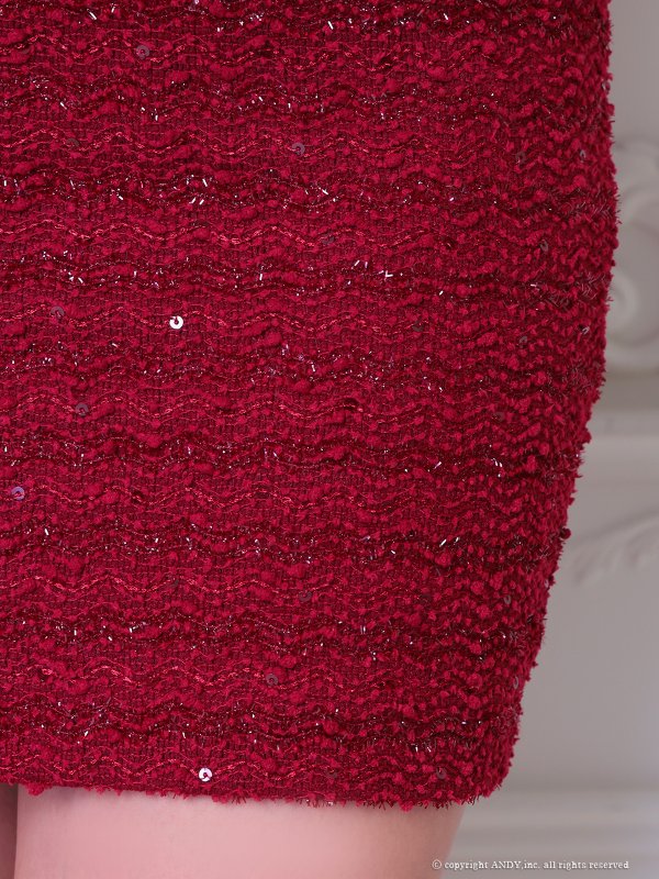 ワインレッド モデル:もえ 着用サイズ:Sサイズ