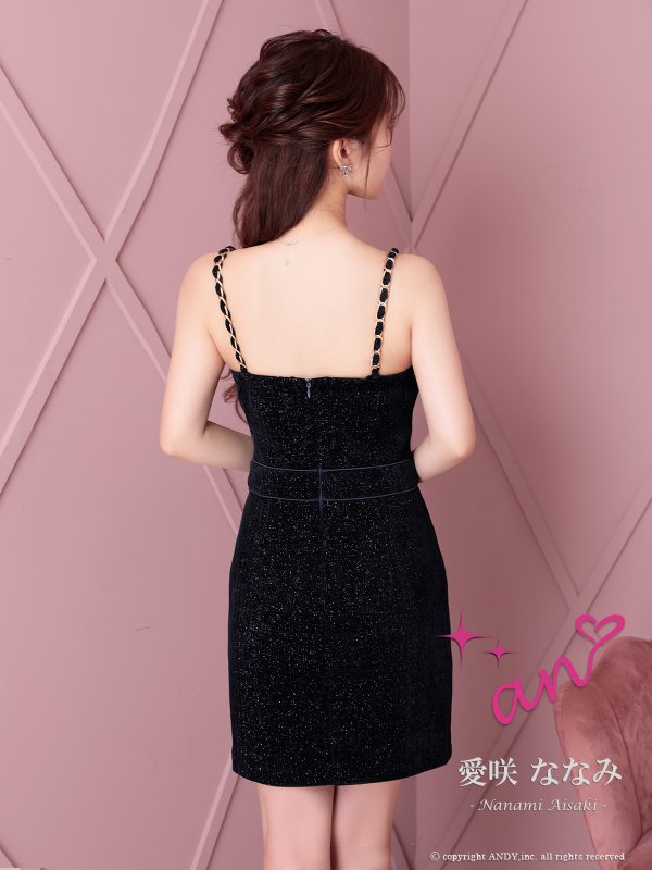 ネイビー モデル：愛咲ななみ　着用サイズ：Sサイズ