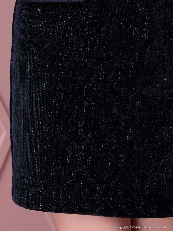 ネイビー モデル：愛咲ななみ　着用サイズ：Sサイズ