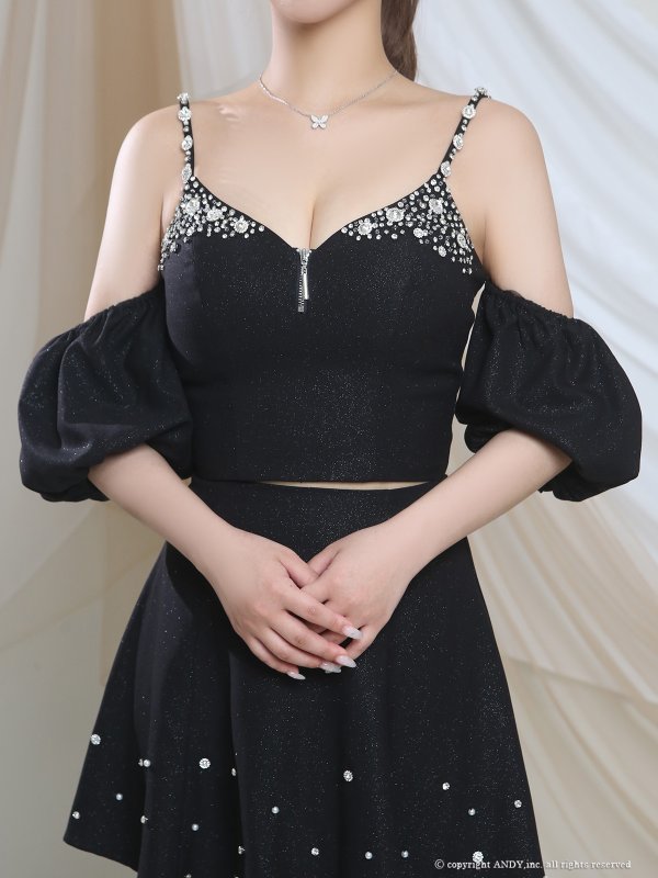 ブラック モデル：さき　着用サイズ：Sサイズ