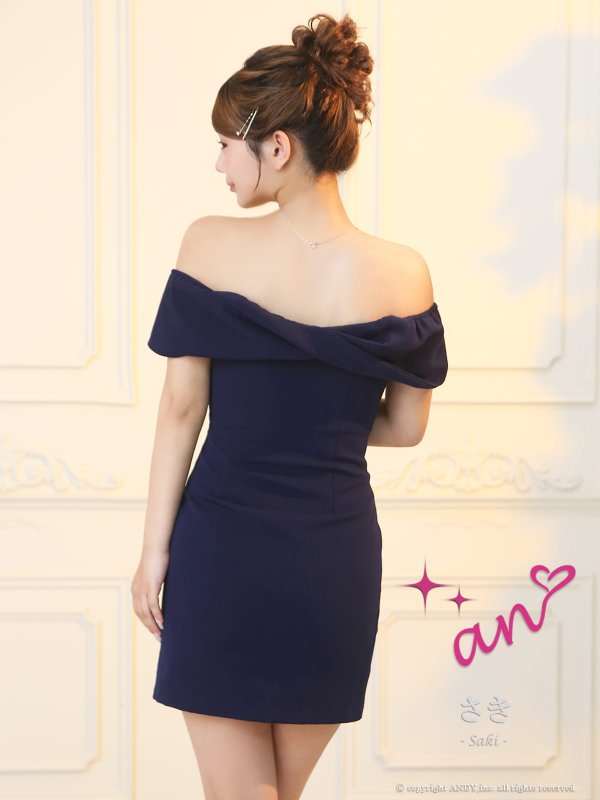 ネイビー モデル：さき　着用サイズ：Sサイズ