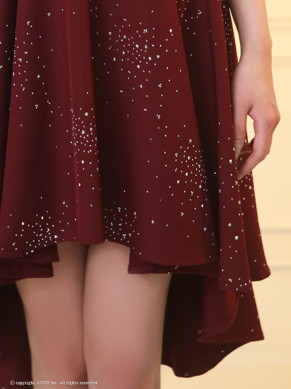 ワインレッド　モデル：せいは　着用サイズ：Sサイズ