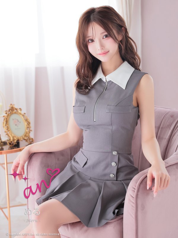 グレー　モデル：める　着用サイズ：Sサイズ