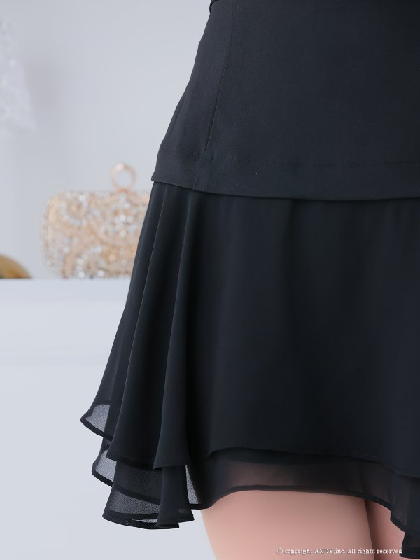 ブラック　モデル：まりん　着用サイズ：Sサイズ