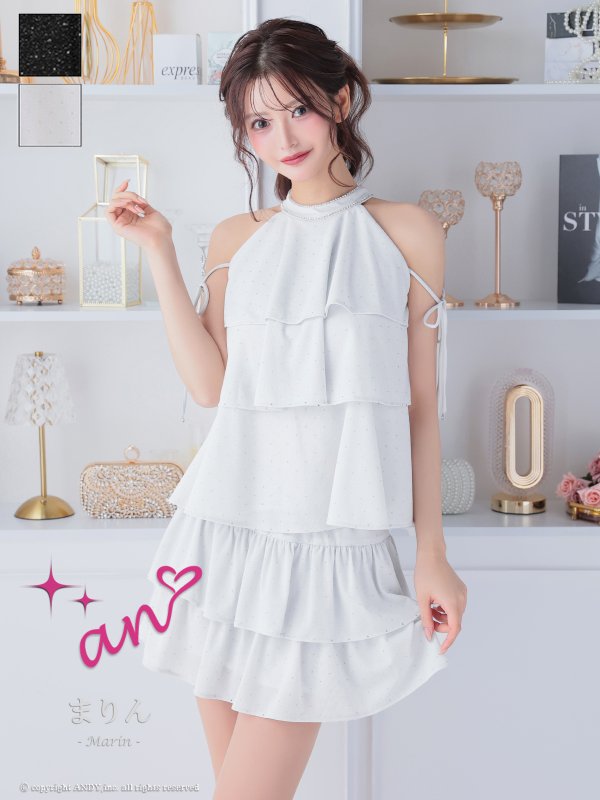 ホワイト　モデル：まりん　着用サイズ：Sサイズ