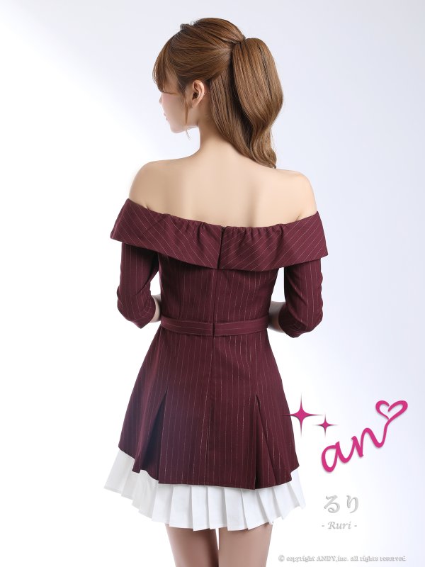 ワインレッド　モデル：るりぴ　身長：165cm　着用サイズ：Sサイズ