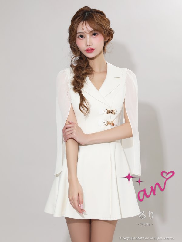 アイボリー　モデル：るりぴ　身長：165cm　着用サイズ：Sサイズ