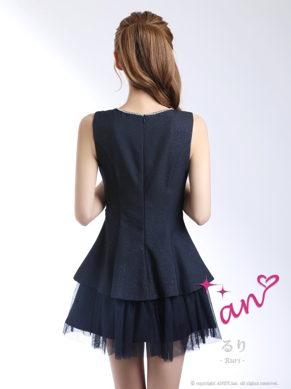 ネイビー　モデル：るりぴ　身長：165cm　着用サイズ：Sサイズ