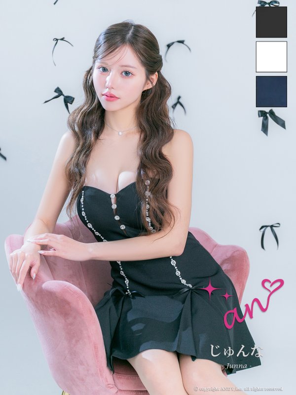 ブラック　モデル：じゅんな　着用サイズ：Sサイズ