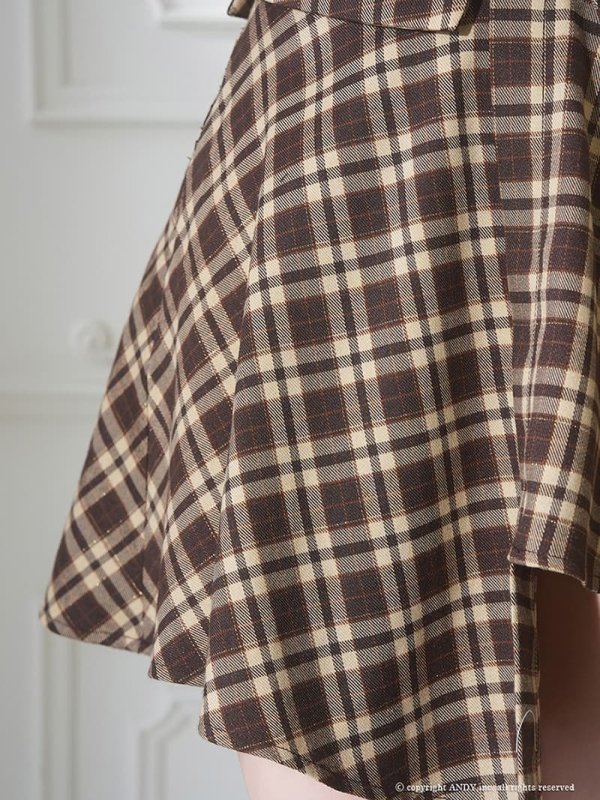 ベージュxブラウン	モデル：まりん　身長：164cm　着用サイズ：Sサイズ