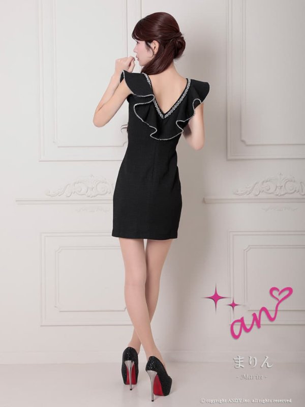 ブラック　モデル：まりん　身長：164cm　着用サイズ：Sサイズ