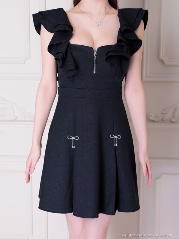 ネイビー　モデル：ももか　身長：156cm　着用サイズ：Sサイズ