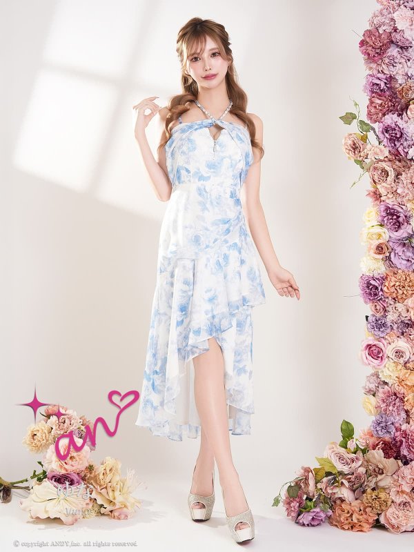 ブルー　モデル：ゆな　着用サイズ：Sサイズ