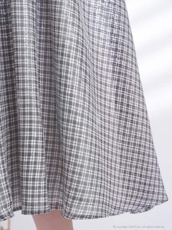 ブラック　モデル：まりん　身長：171cm　着用サイズ：Sサイズ