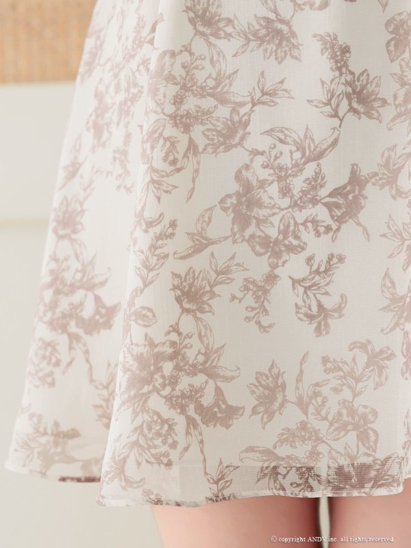 アイボリーxモカ モデル：にじほ　身長：160cm　着用サイズ：Sサイズ