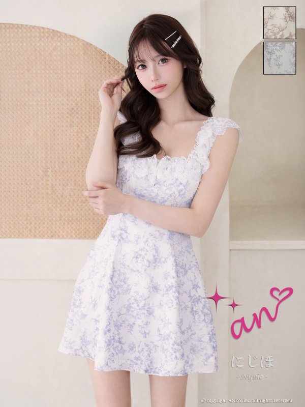 ホワイトxグレー モデル：にじほ　身長：160cm　着用サイズ：Sサイズ