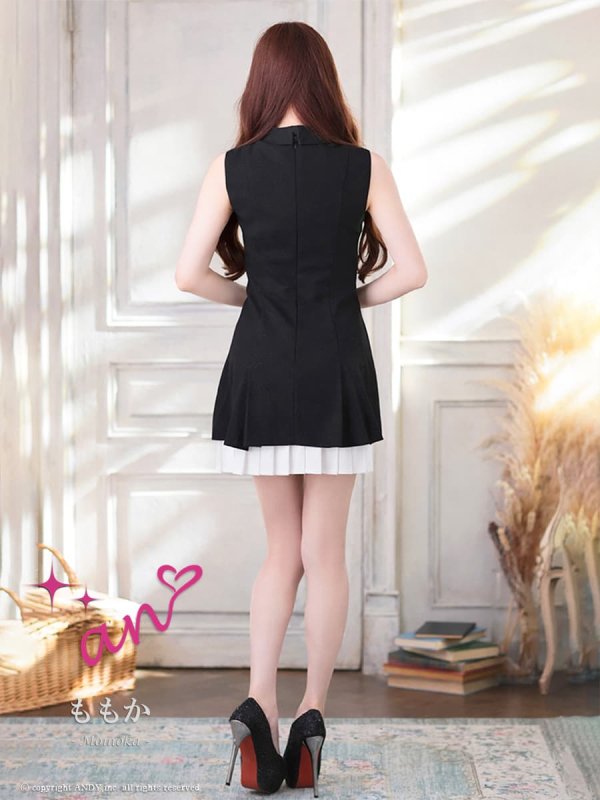 ブラック モデル：ももか　身長：156cm　着用サイズ：Sサイズ