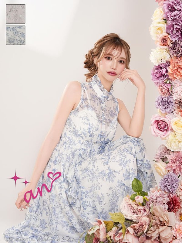 ブルー　モデル：ゆな　着用サイズ：Sサイズ