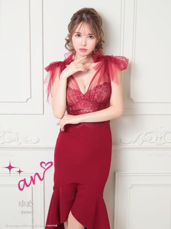 バーガンディ　モデル：ゆめ　身長：160cm　着用サイズ：Sサイズ