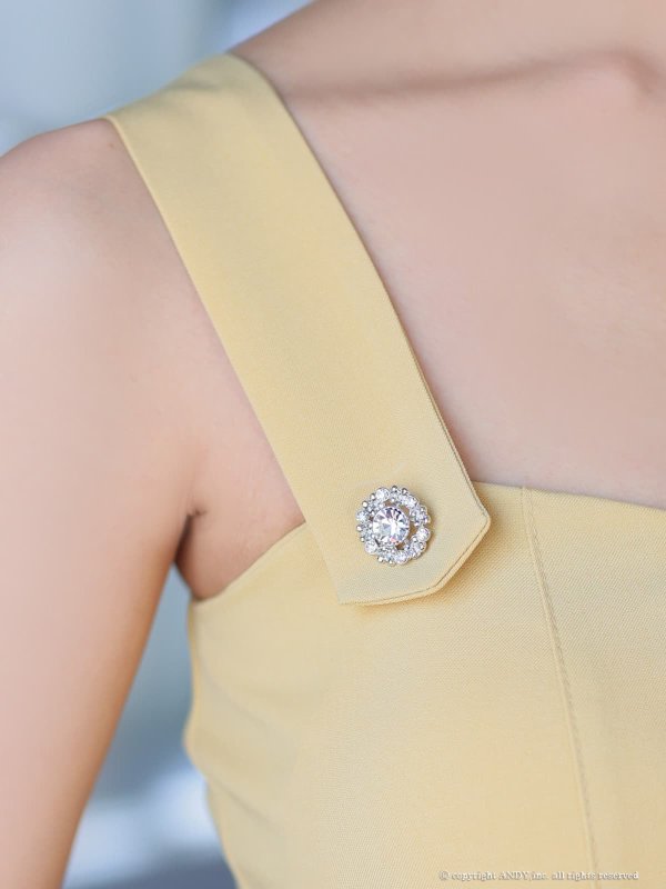 イエロー　モデル：りの　身長：157cm　着用サイズ：Sサイズ