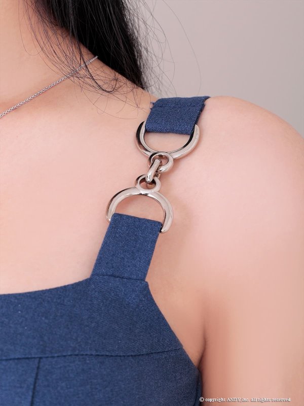 インディゴ モデル：天使あさまる　着用サイズ：Sサイズ