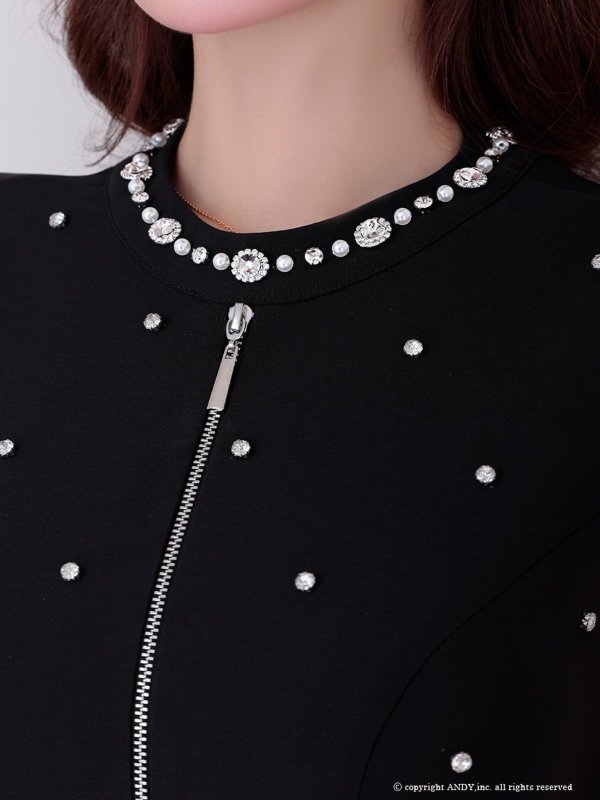 ブラック　モデル：まりん　身長：164cm　着用サイズ：Sサイズ