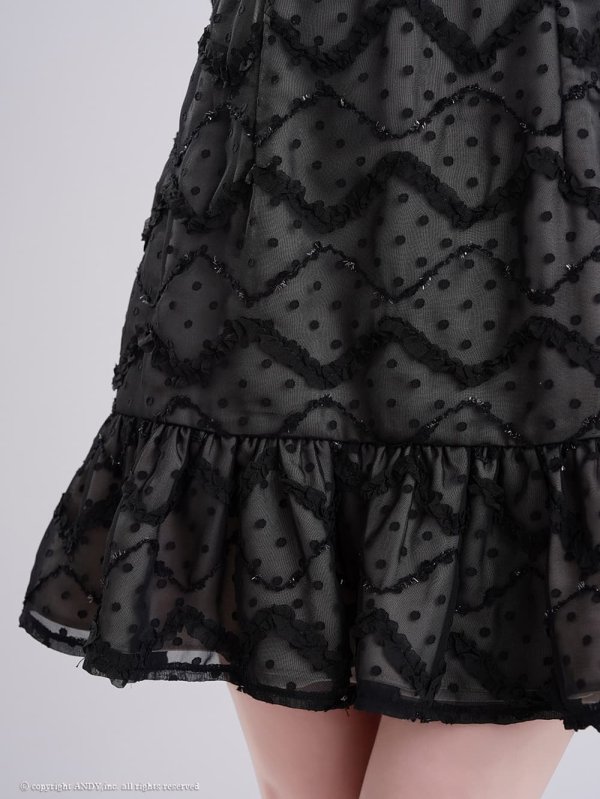 ブラック　モデル：める　着用サイズ：Sサイズ