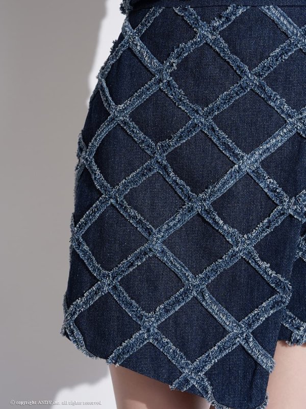 インディゴ　モデル：める　着用サイズ：Sサイズ