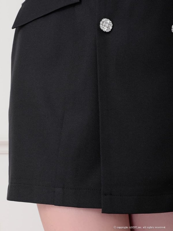 ブラック モデル：まりん　身長：171cm　着用サイズ：Sサイズ
