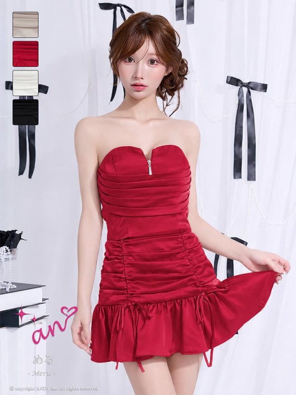 レッド　モデル：める　身長：152cm　着用サイズ：Sサイズ
