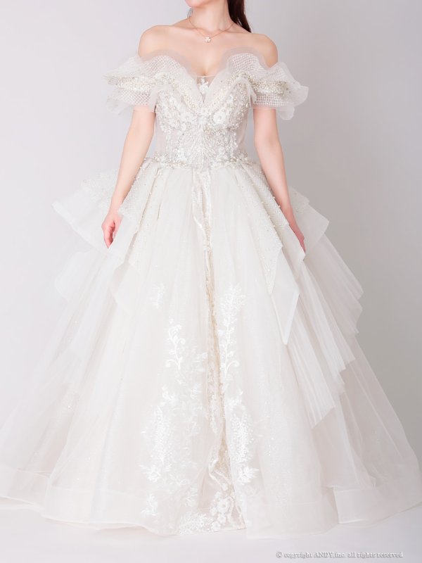 ホワイト モデル：ゆめ　身長：160cm　着用サイズ：S(XS〜M)サイズ