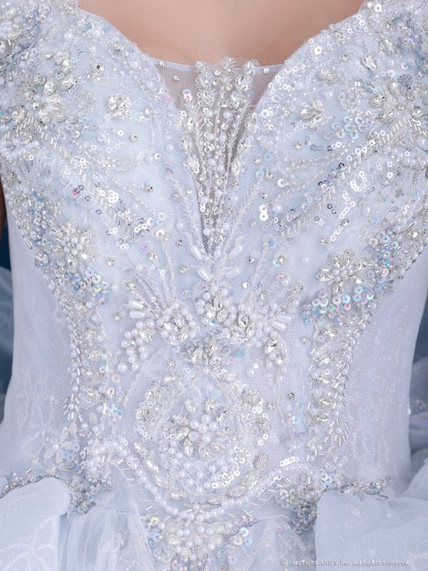 ホワイトブルー モデル:まりん 身長:164cm 着用サイズ:S (XS〜M)サイズ