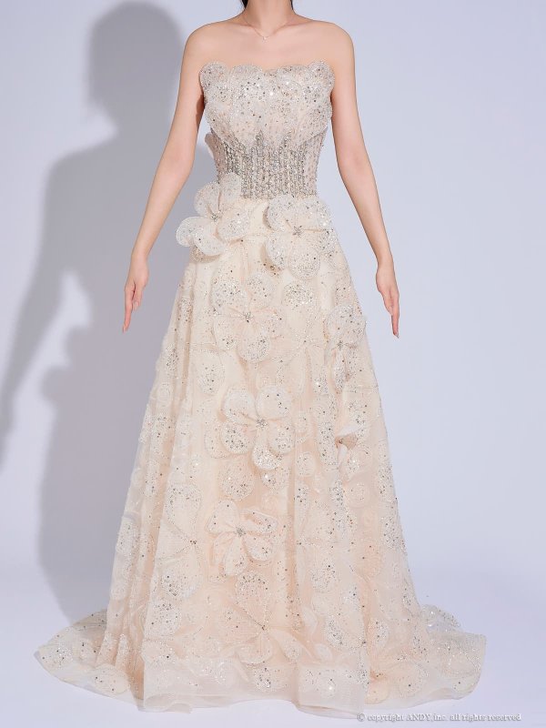 アイボリー　モデル：まりん　身長：171cm　着用サイズ：Sサイズ(XS-M)