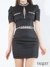 ブラック モデル：三上悠亜　身長：159cm　着用サイズ：Sサイズ
