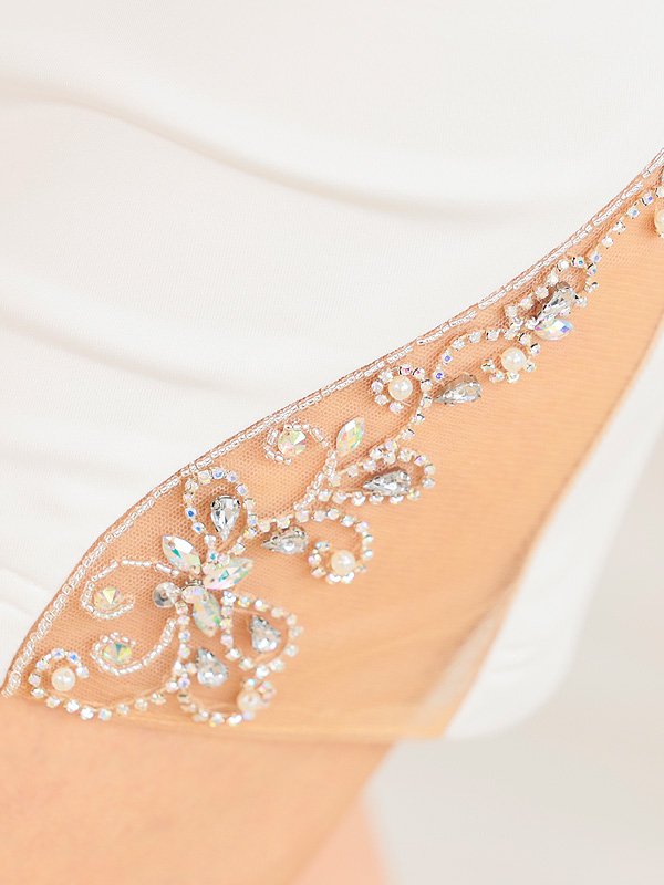 画像10: XSサイズあり【ANGEL R/エンジェルアール】 アッパーレース/ ビジュー/ ホルターネックデザイン/ タイト/ ミニドレス/ キャバドレス[OF2]