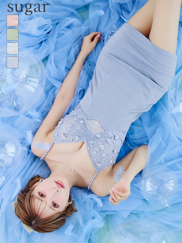 ブルー　モデル：三上悠亜　身長：158cm　着用サイズ：Sサイズ