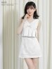 ホワイト　モデル：南柚子　身長：163cm　着用サイズ：Sサイズ
