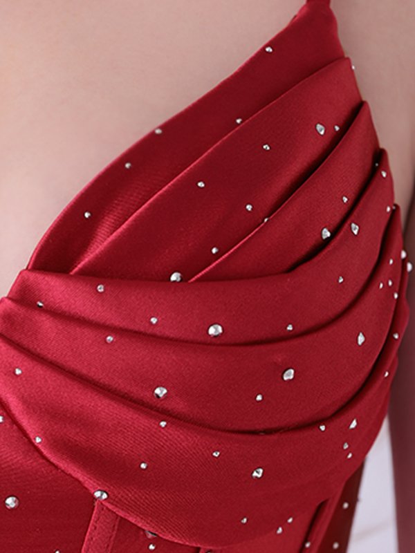 ワインレッド　モデル：きよみ　身長：158cm　着用サイズ：Sサイズ