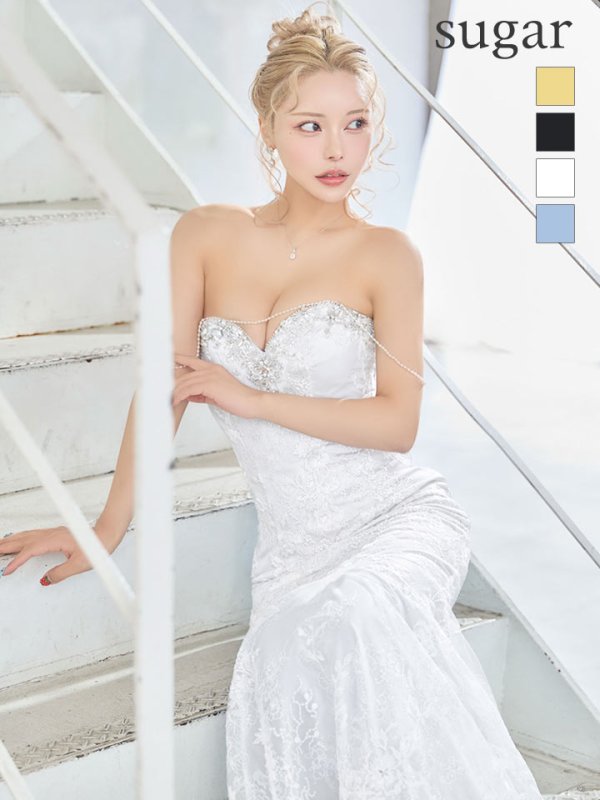 ホワイト　モデル：如月れい　身長：156cm　着用サイズ：Sサイズ