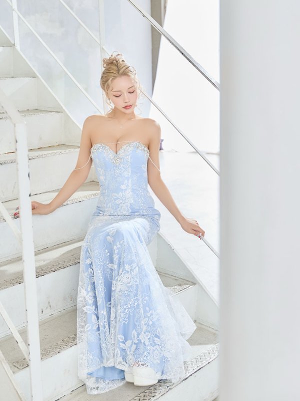 サックス　モデル：如月れい　身長：156cm　着用サイズ：Sサイズ