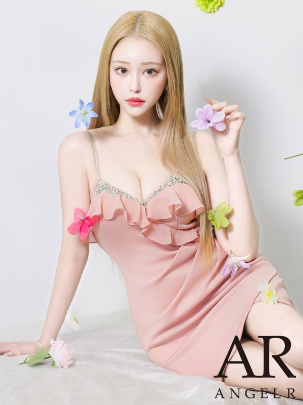 ピンク モデル：きよみ　身長：158cm　着用サイズ：Sサイズ