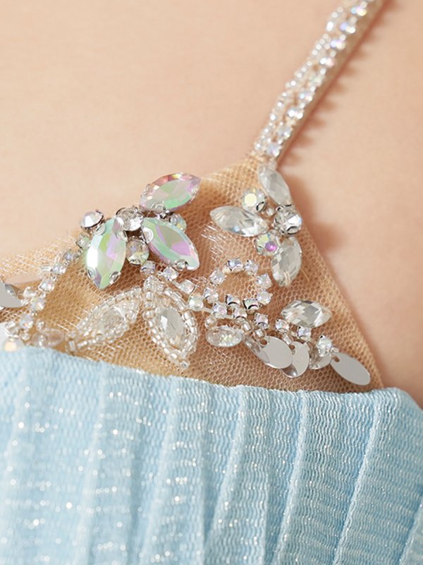 サックス モデル:楓 身長:161cm 着用サイズ:Sサイズ