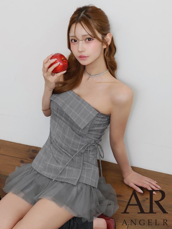 グレー モデル：るりぴ　身長：165cm　着用サイズ：Sサイズ