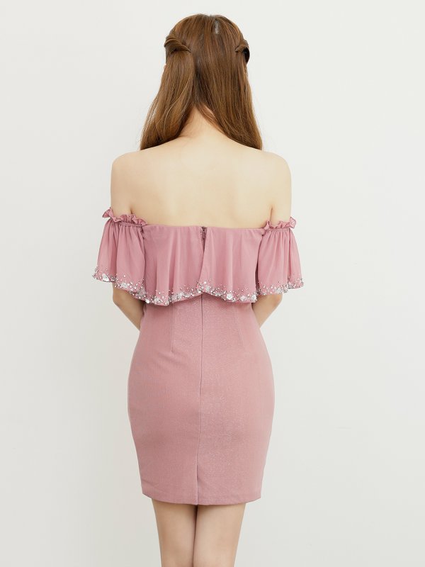 ピンク モデル：りこ　身長：167cm　着用サイズ：Sサイズ