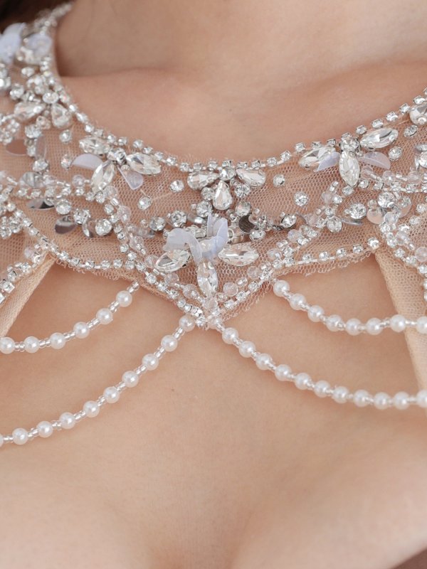 ベージュ モデル:まりん 身長:164cm 着用サイズ:Sサイズ