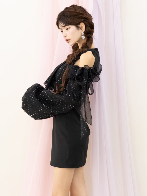 ブラック モデル:まりん 身長:164cm 着用サイズ:Sサイズ