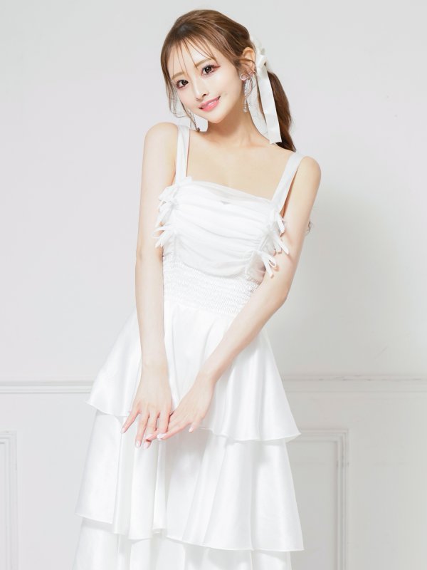 ホワイト モデル：楓　身長：161cm　着用サイズ：Sサイズ