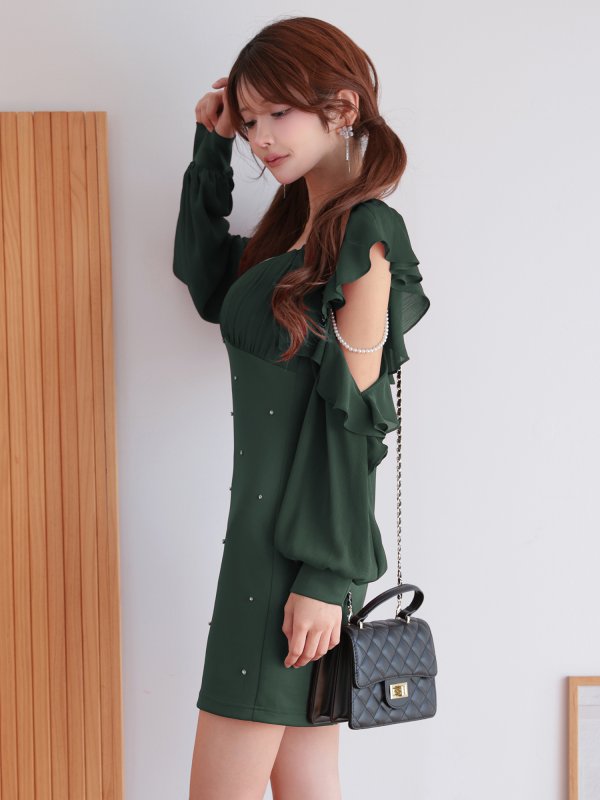 ダークグリーン　モデル：まりん　身長：164cm　着用サイズ：Sサイズ