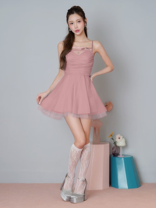 ピンク　モデル：るりぴ　身長：165cm　着用サイズ：Sサイズ